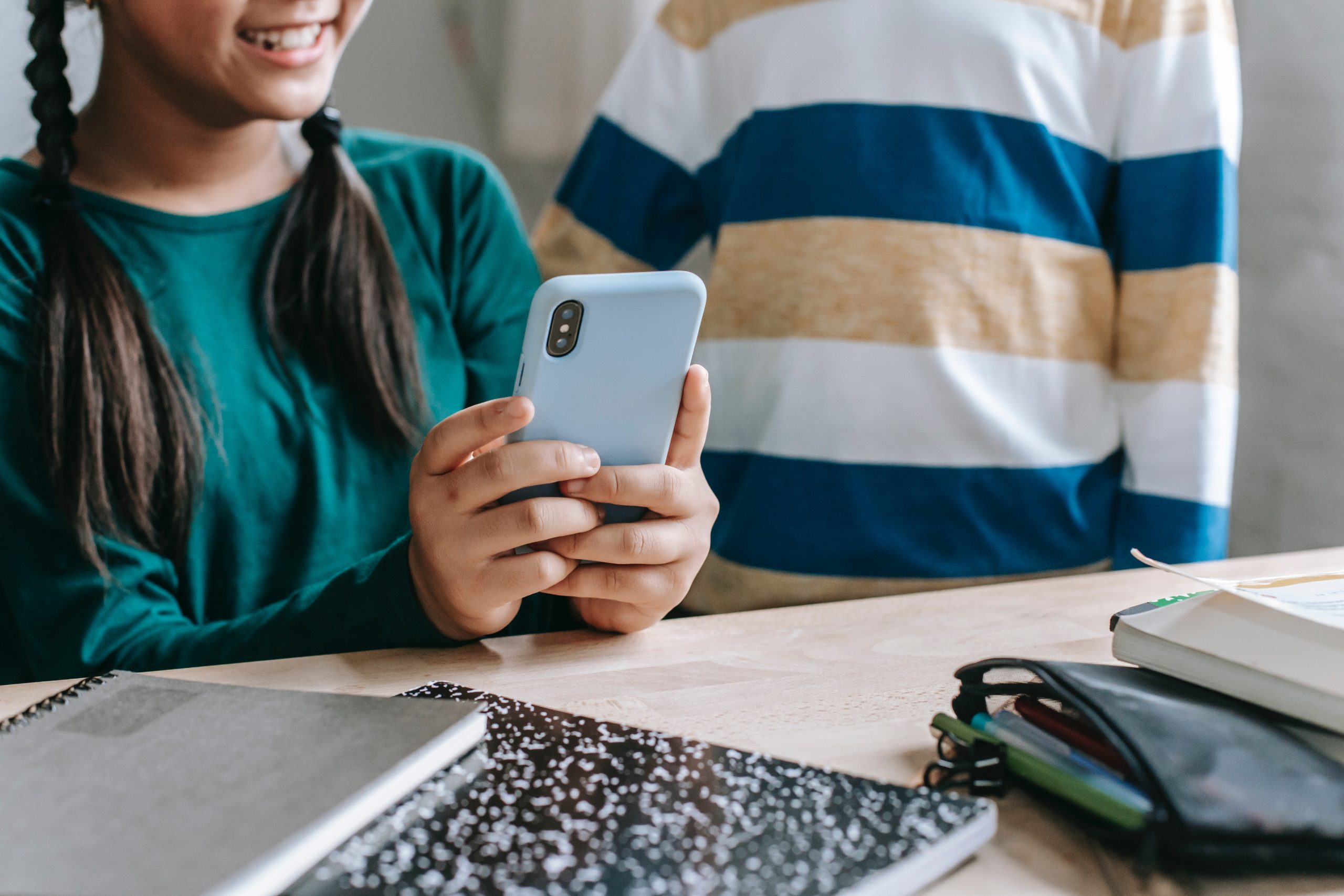 telefonini aboliti a scuola