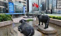 borsa-hong-kong-vola-di-oltre-+3%-con-notizie-covid,-tokyo-0,40%-dopo-pil-giappone