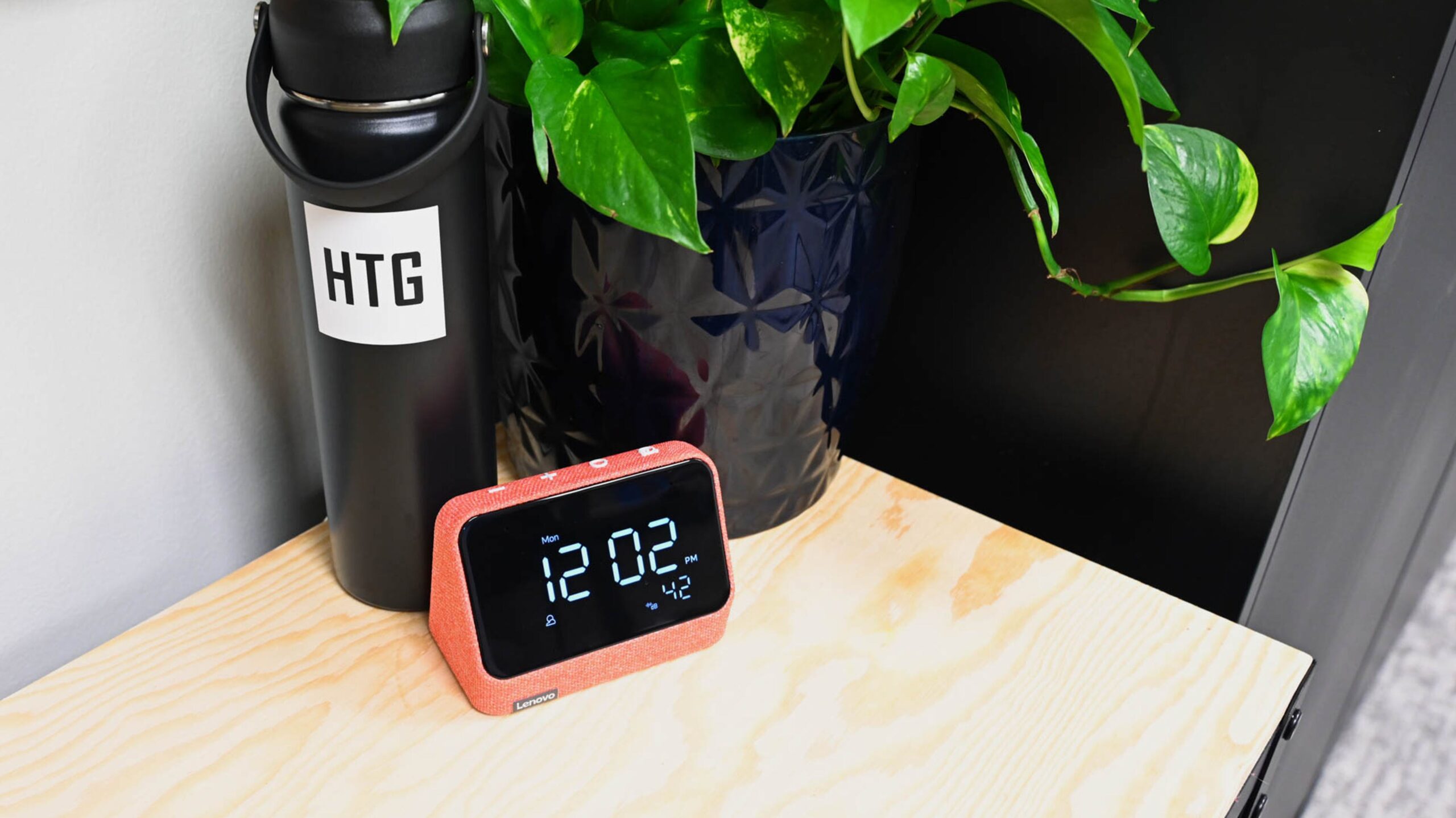 giveaway:-vinci-un-lenovo-smart-clock-essential-con-alexa