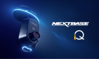 la-dash-cam-iq-smart-4k-di-nextbase-tiene-d'occhio-te-e-la-tua-auto