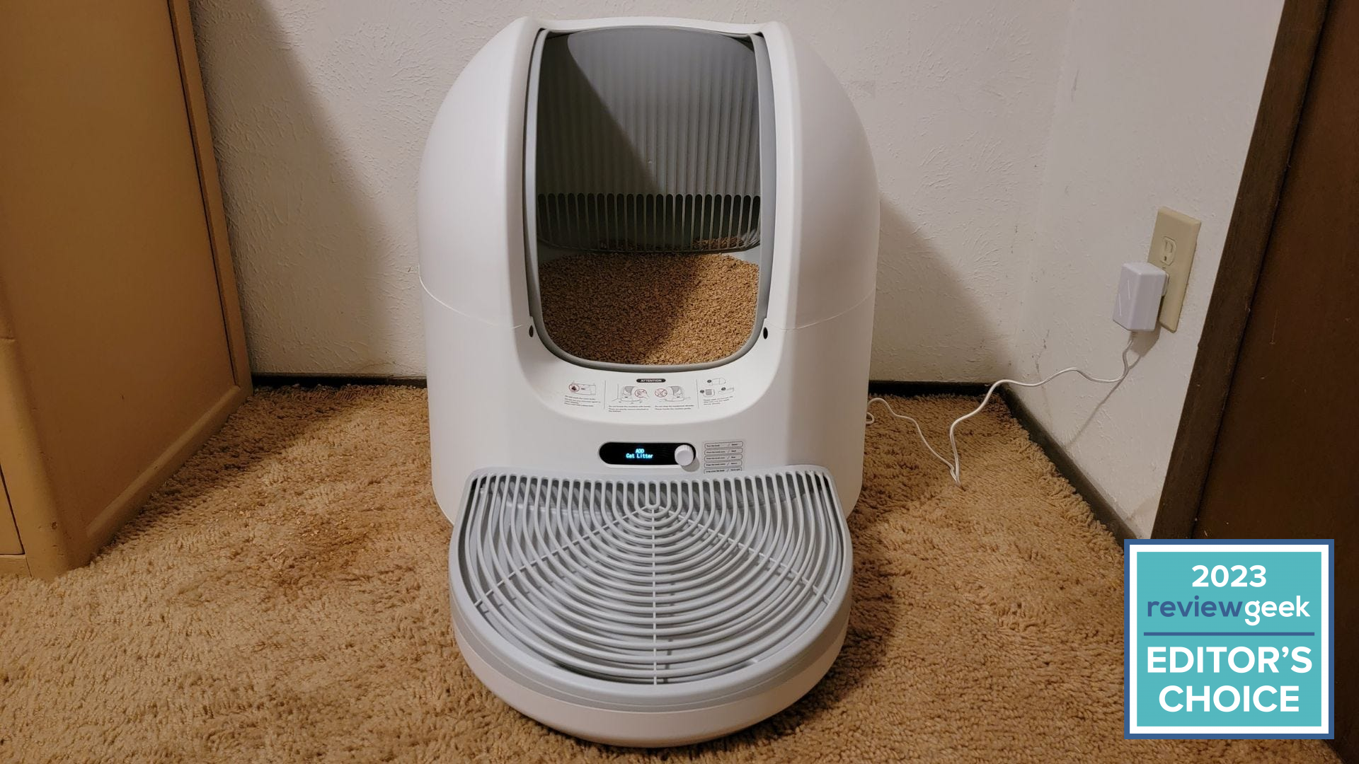 choubox-automatic-litter-box-review:-a-good-investment-if-you’re-patient