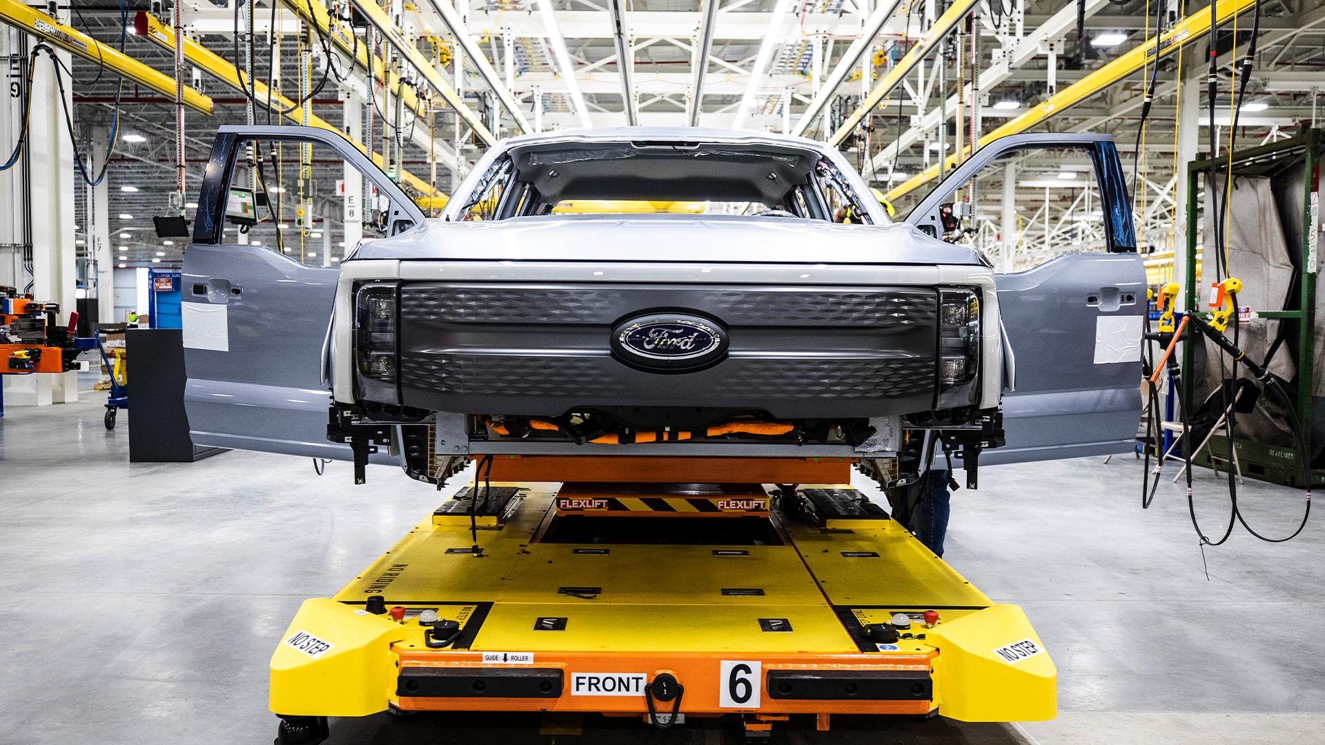 ford-prende-in-giro-il-suo-camion-elettrico-“project-t3”-di-nuova-generazione