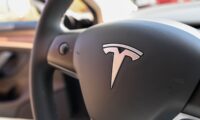 tesla-prende-in-giro-il-prossimo-ev-compatto-e-altri-due-modelli