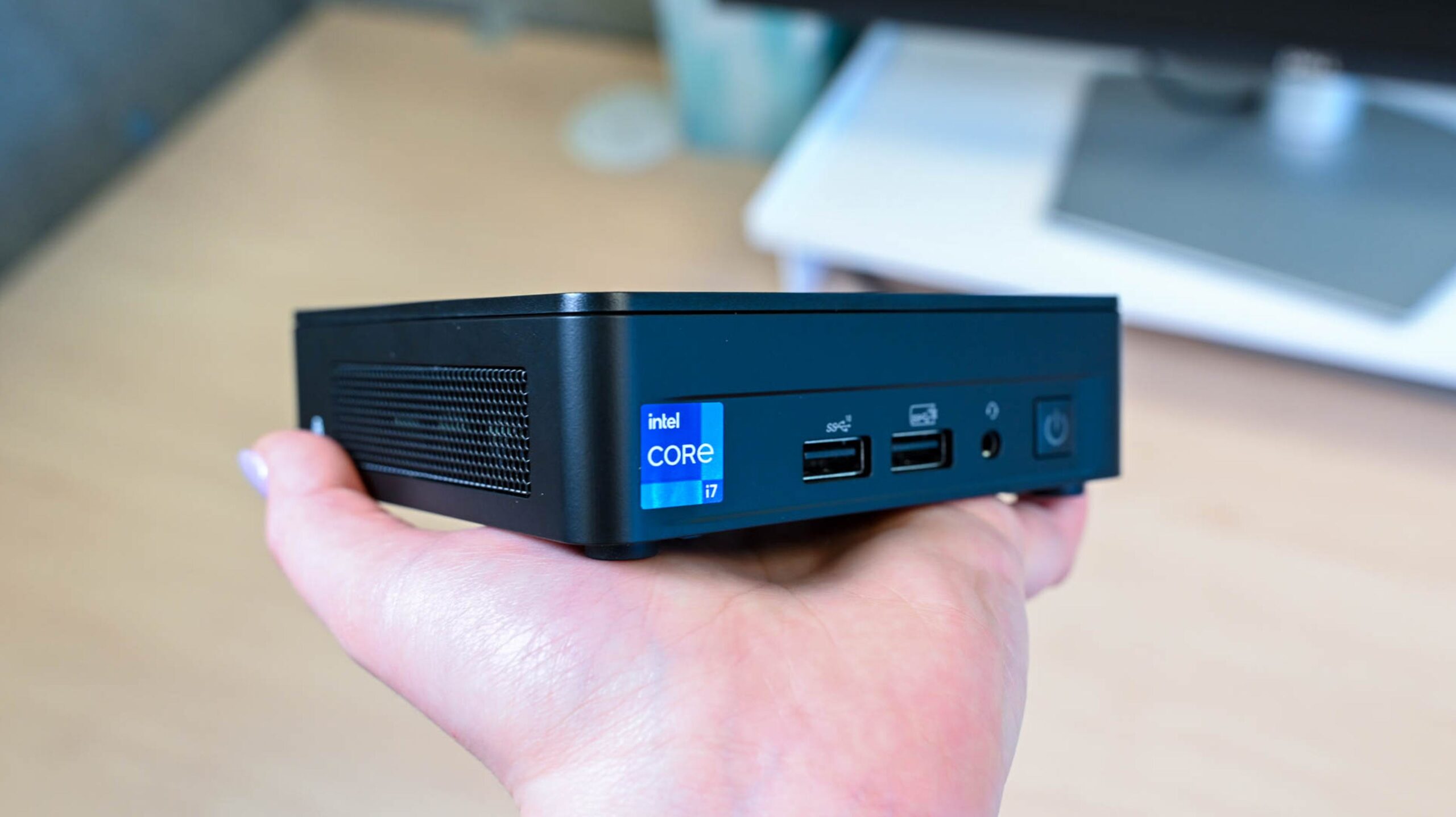 intel-sta-rinunciando-ai-suoi-piccoli-pc-nuc