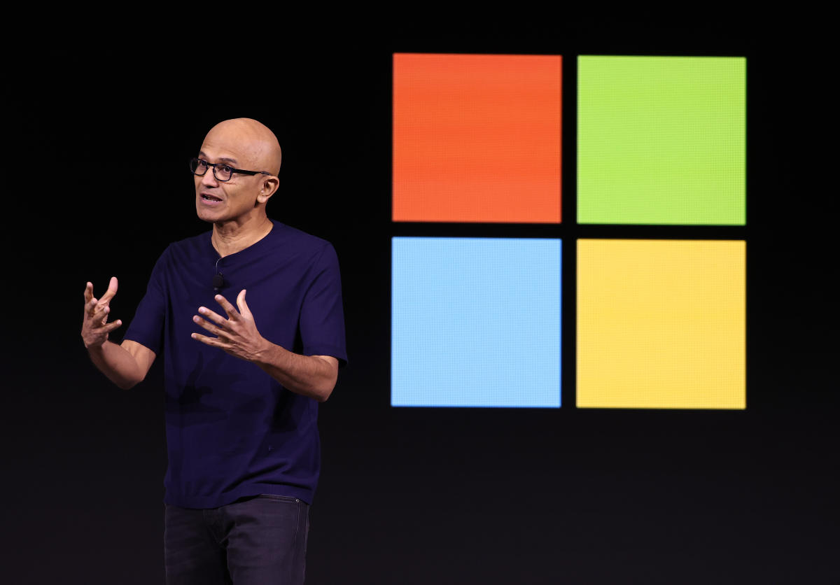 microsoft-ha-bloccato-brevemente-i-dipendenti-dall’utilizzo-di-chatgpt-per-motivi-di-sicurezza