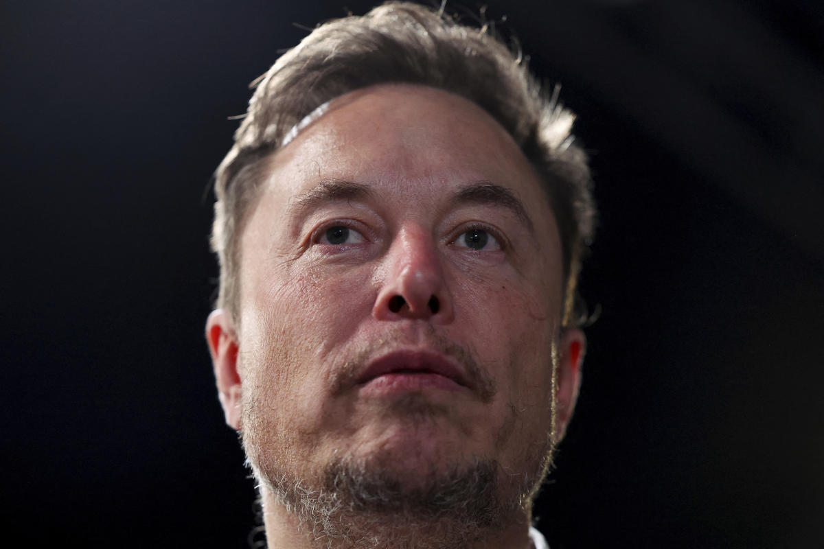 x-di-elon-musk-potrebbe-perdere-75-milioni-di-dollari-in-entrate-pubblicitarie-a-causa-della-reazione-negativa-ai-contenuti-antisemiti