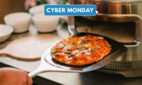 il-forno-per-pizza-pi-prime-di-solo-stove-ha-uno-sconto-di-$-50-per-il-cyber-​​monday