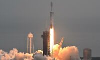 spacex-ha-dominato-il-volo-spaziale-privato-nel-2023,-ma-i-suoi-concorrenti-(la-maggior-parte)-non-si-arrendono