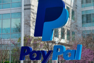 Le azioni PayPal si preparano per uno traordinario 2024