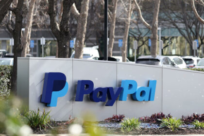 paypal-licenzia-2.500-dipendenti