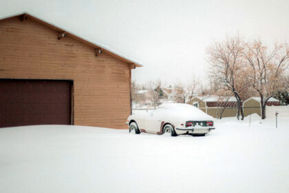 Garage con neve